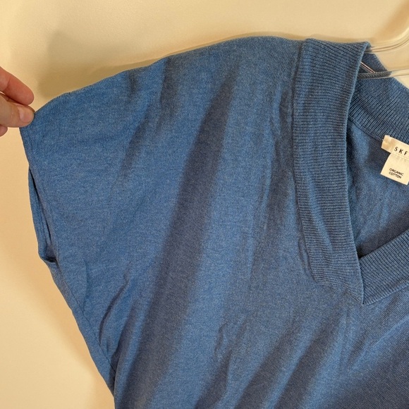 Organic Cotton Blue V-Neck Sweater - Picture 5 of 7